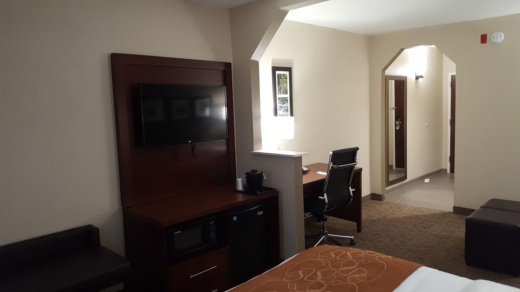 אלקואה Comfort Suites Knoxville Airport מראה חיצוני תמונה