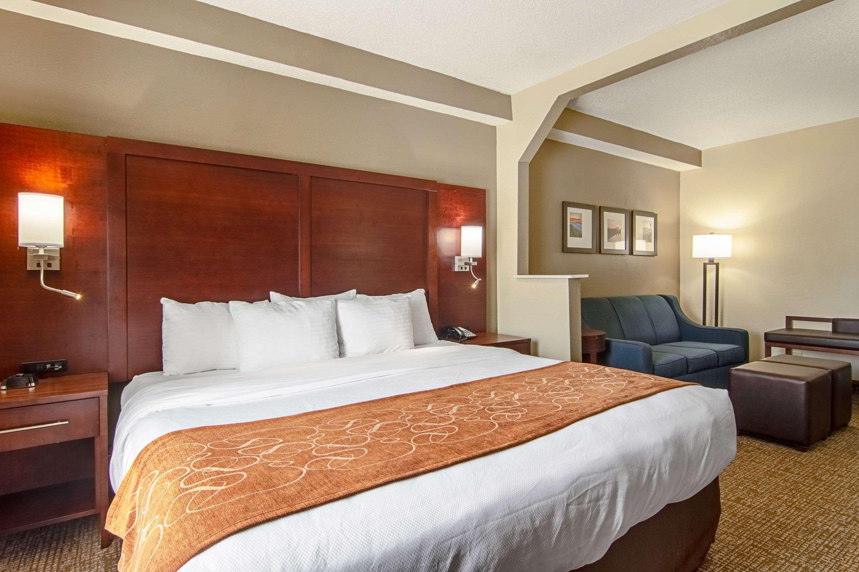 אלקואה Comfort Suites Knoxville Airport מראה חיצוני תמונה