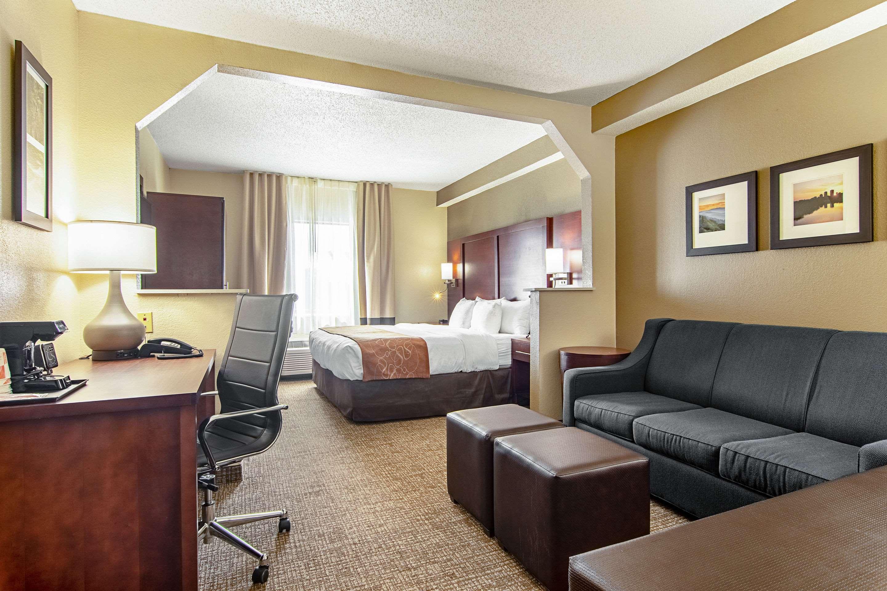 אלקואה Comfort Suites Knoxville Airport מראה חיצוני תמונה