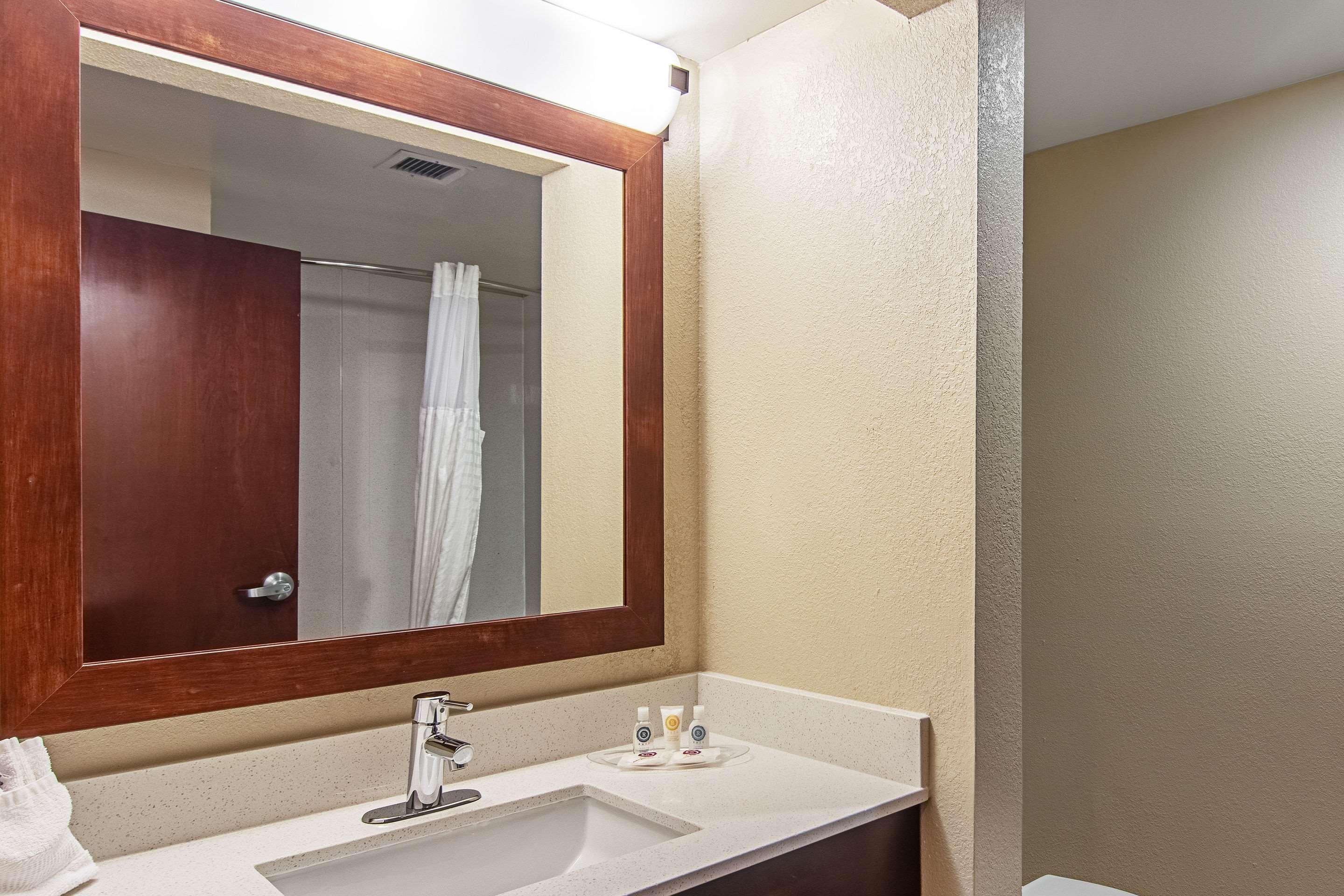 אלקואה Comfort Suites Knoxville Airport מראה חיצוני תמונה