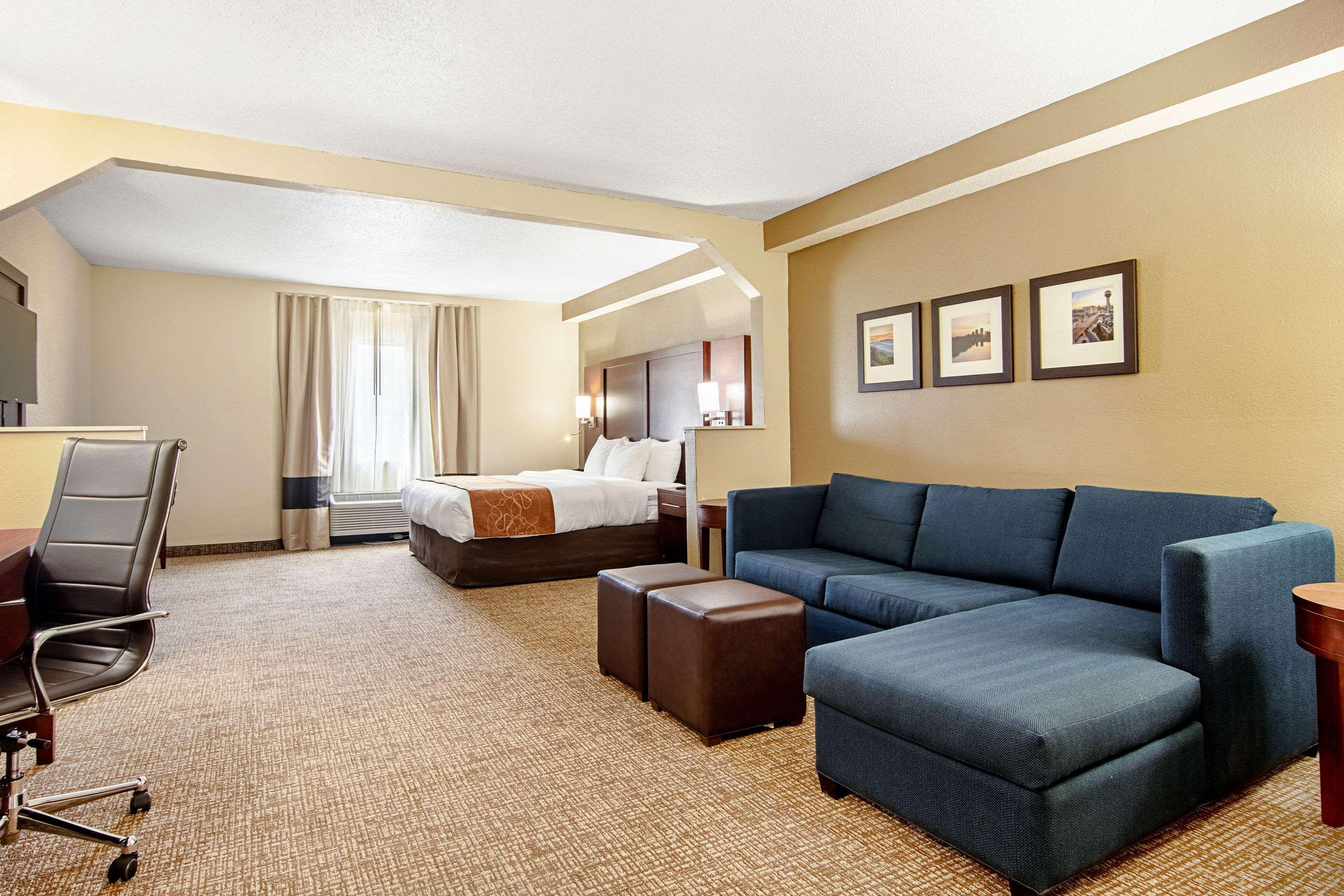 אלקואה Comfort Suites Knoxville Airport מראה חיצוני תמונה